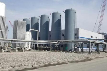 中(zhong)泰石化(hua)